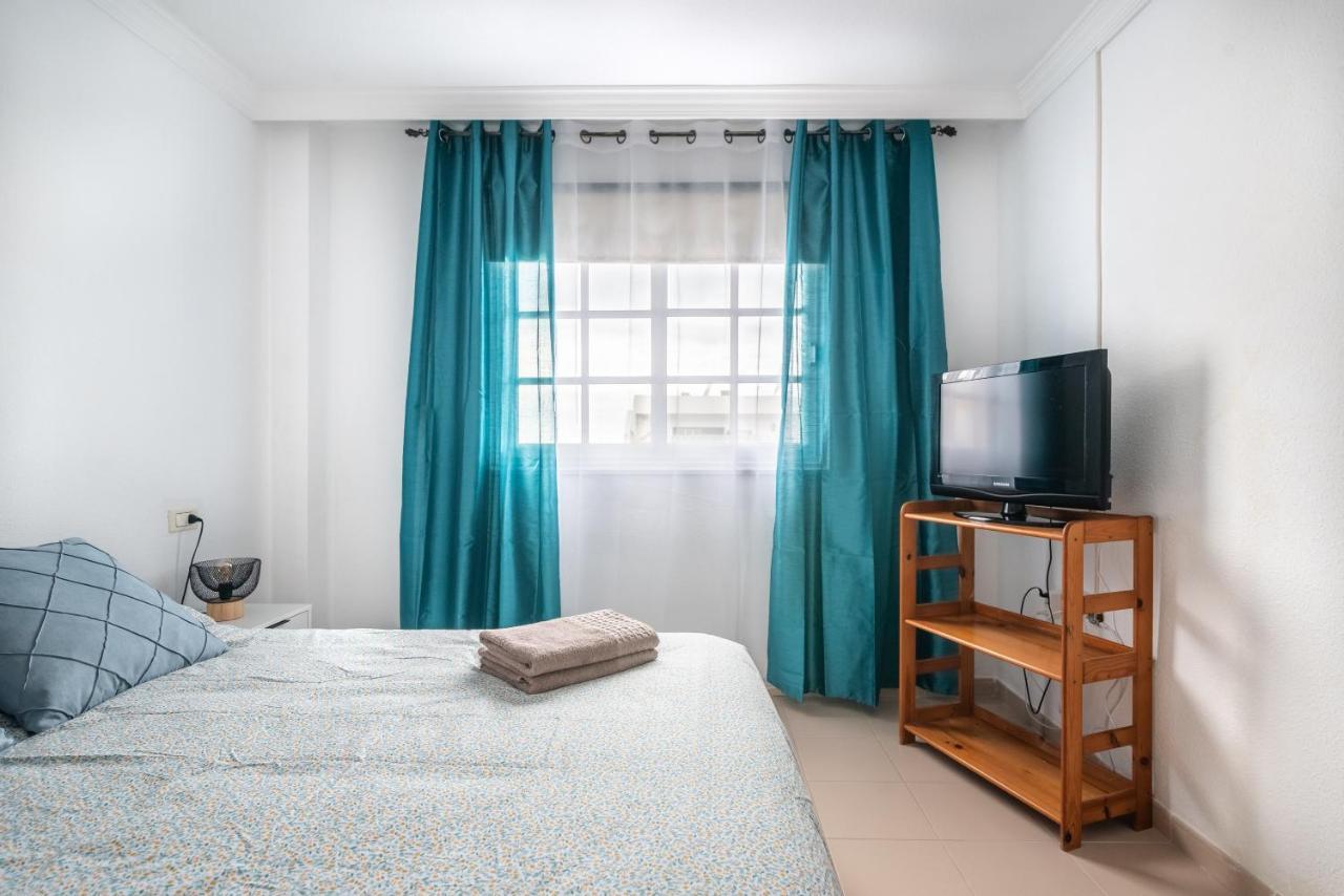 Ferienwohnung Apartamento En Barrio Tipico: Experiencia Local. Costa Adeje  Exterior foto