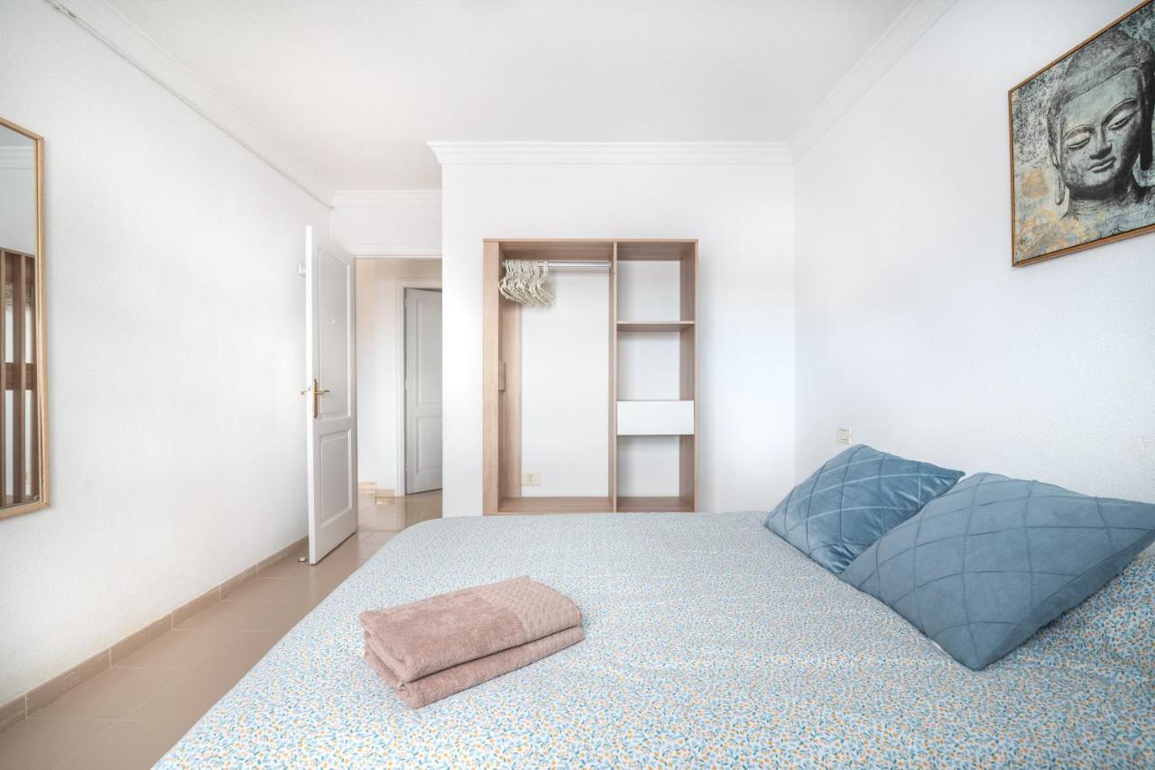 Ferienwohnung Apartamento En Barrio Tipico: Experiencia Local. Costa Adeje  Exterior foto