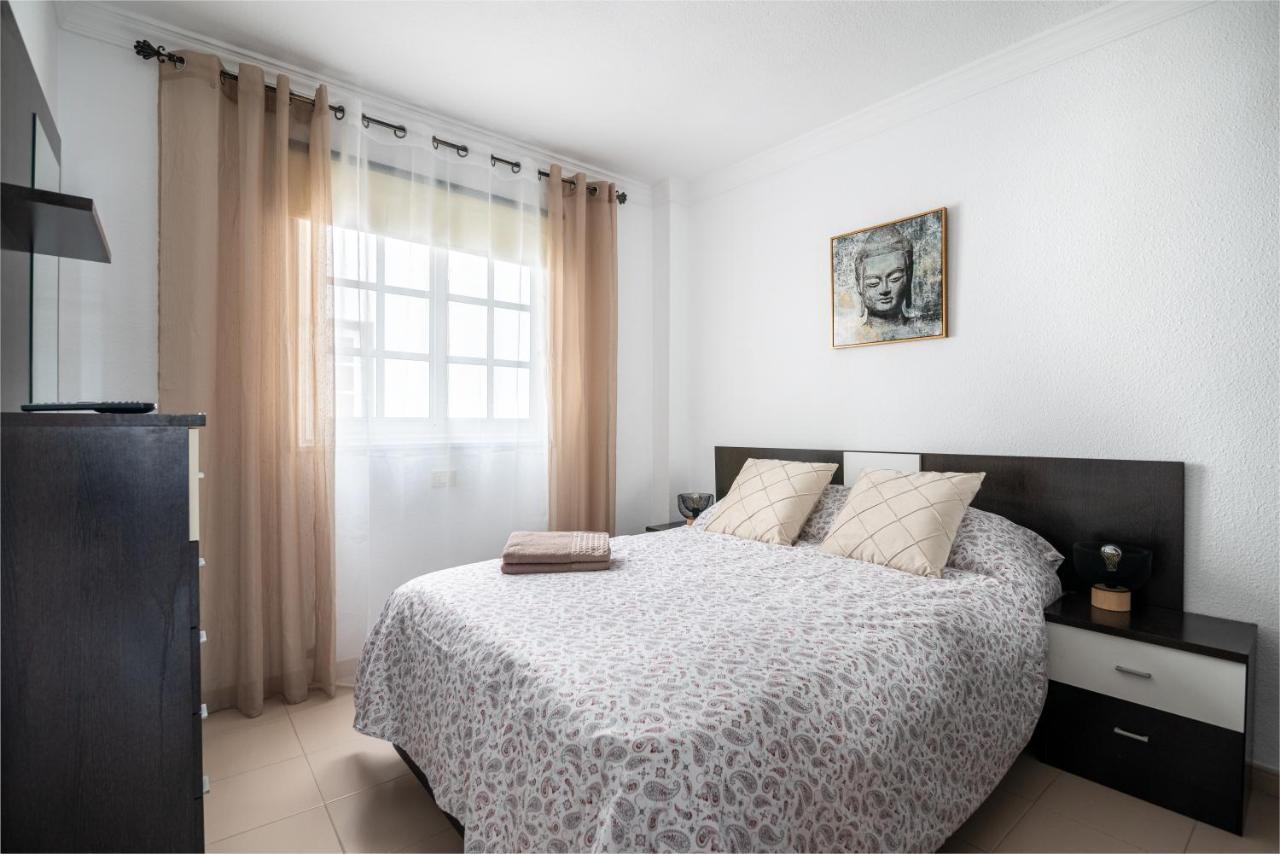 Ferienwohnung Apartamento En Barrio Tipico: Experiencia Local. Costa Adeje  Exterior foto