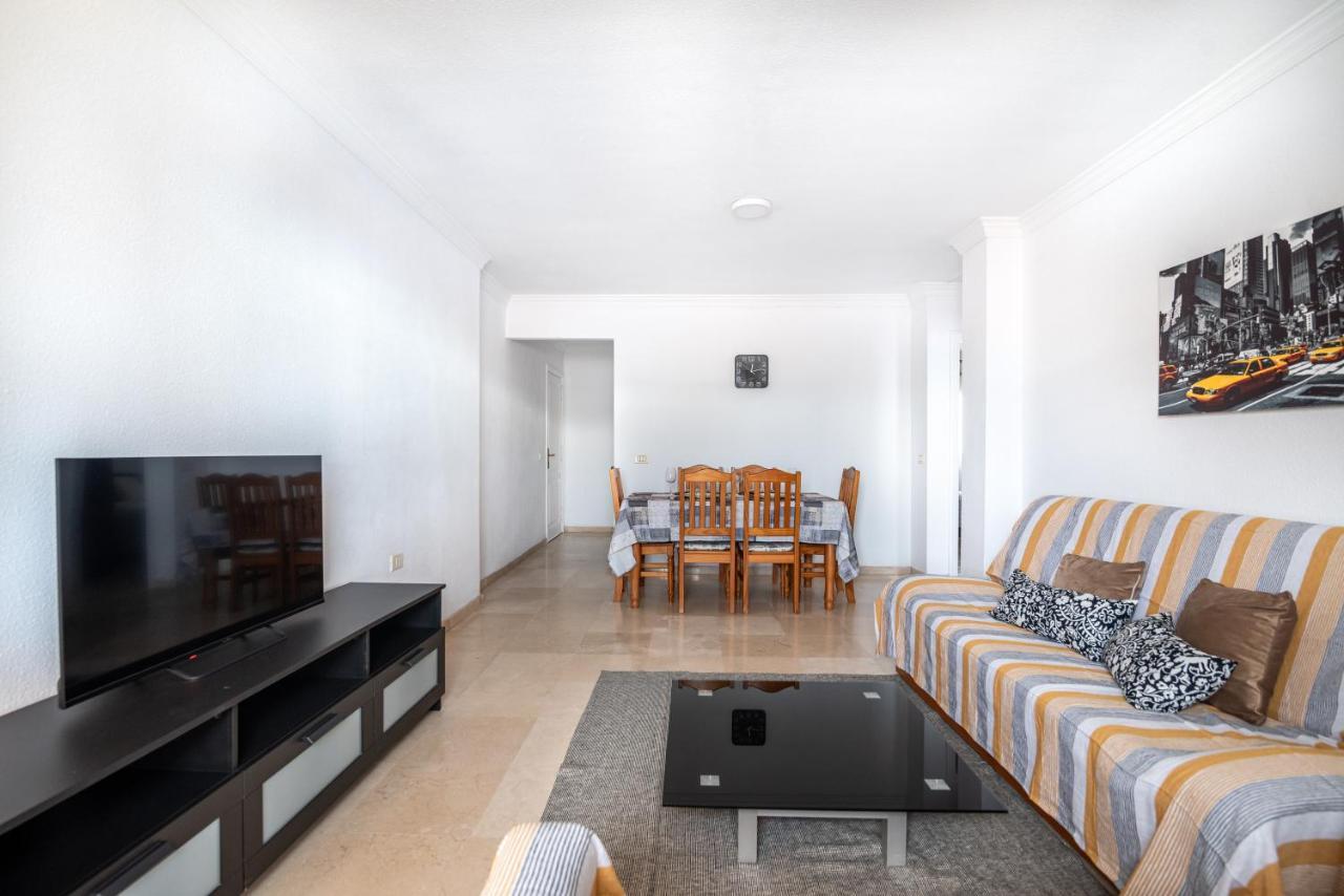 Ferienwohnung Apartamento En Barrio Tipico: Experiencia Local. Costa Adeje  Exterior foto